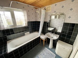 Bathroom- click for photo gallery